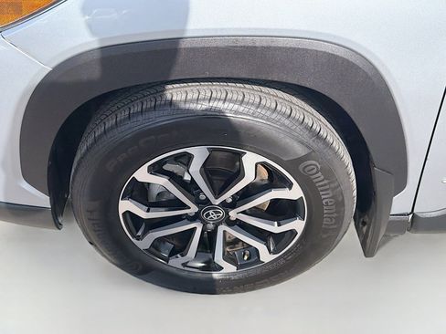 Used 2025 Toyota Corolla Cross AWD Hybrid image 36
