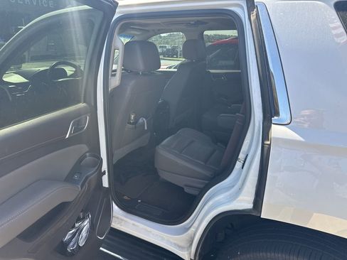 Used 2018 GMC Yukon Denali w/ Open Road Package image 8