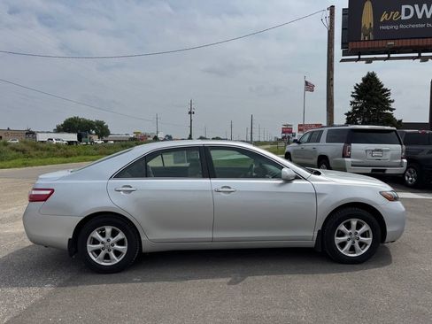 Used 2008 Toyota Camry LE FWD image 35