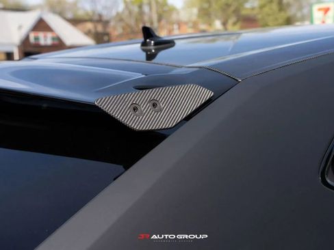 Used 2023 Lamborghini Urus Performante AWD/4WD image 37