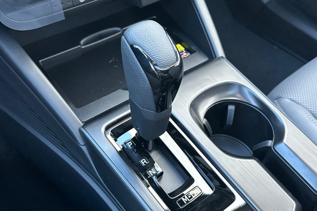 New 2026 Subaru Outback Limited AWD/4WD image 18
