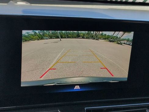 Used 2025 Chevrolet TrailBlazer RS w/ Driver Confidence Package FWD image 22