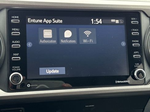 Used 2020 Toyota Tacoma SR5 image 24