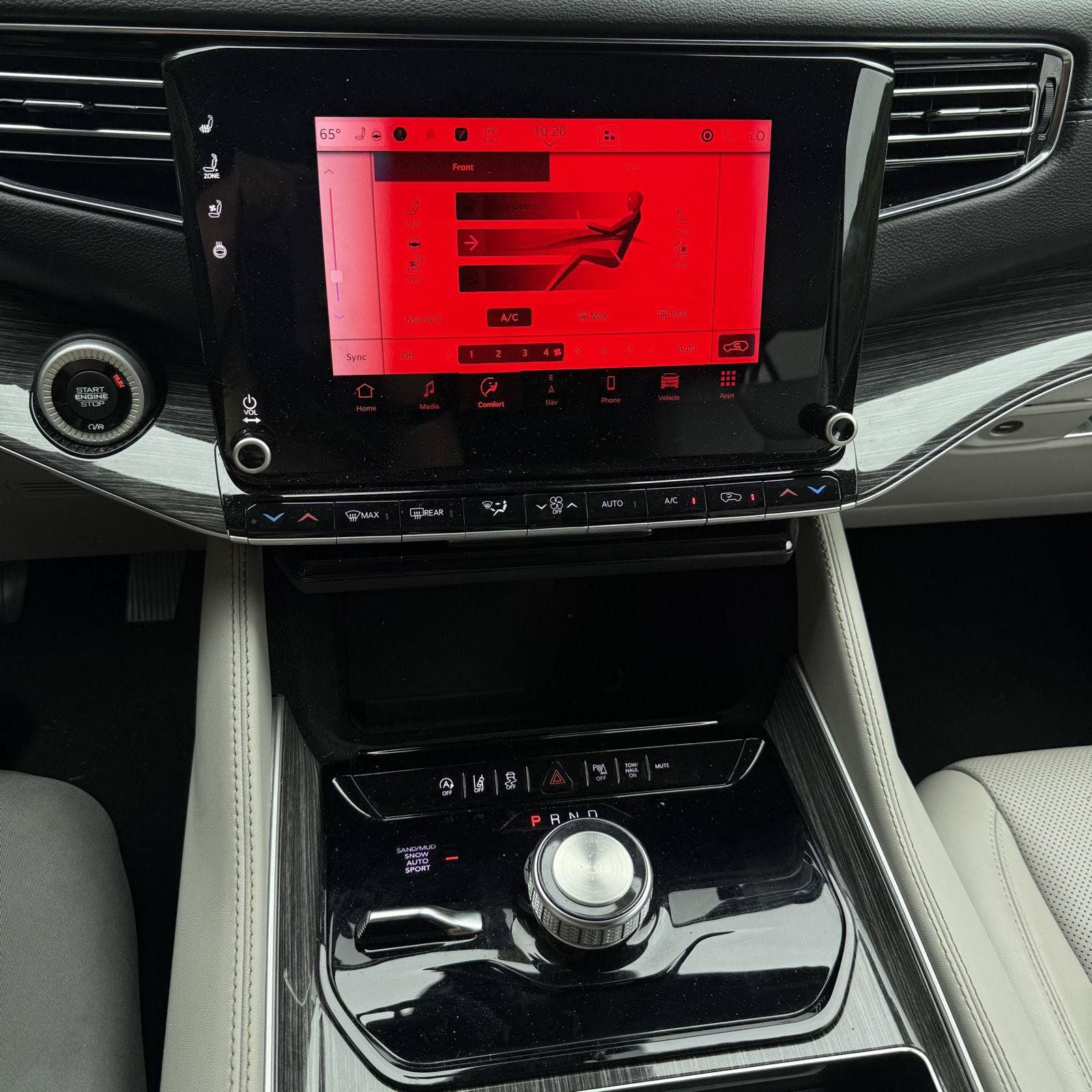 Certified 2022 Jeep Wagoneer Series II AWD/4WD image 50