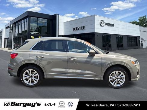 Used 2022 Audi Q3 2.0T Premium Plus AWD/4WD image 5