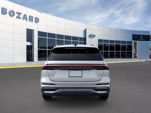 New 2026 Lincoln Nautilus Reserve w/ Jet Appearance Package image 5