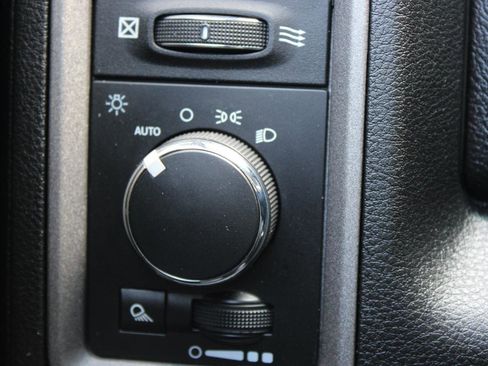 Used 2021 RAM 1500 Tradesman AWD/4WD image 27