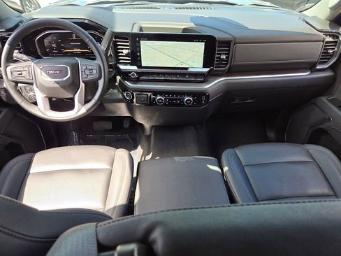 Used 2026 GMC Sierra 1500 SLT AWD/4WD image 14