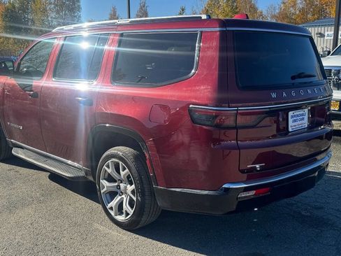 Used 2022 Jeep Wagoneer Series II image 21