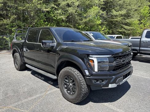 Used 2025 Ford F150 Raptor AWD/4WD image 23