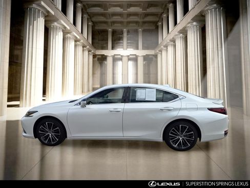 Used 2025 Lexus ES 300h w/ Premium Package FWD image 7
