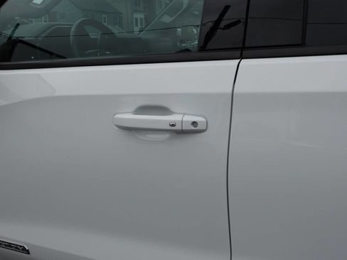 Used 2023 GMC Sierra 1500 Elevation image 14