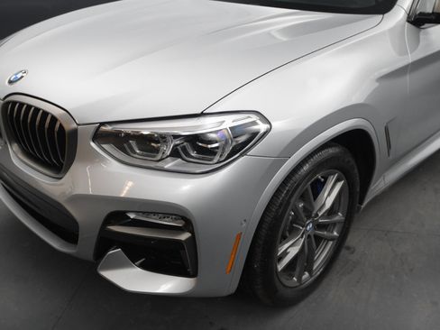 Used 2019 BMW X4 M40i w/ Premium Package image 9