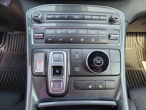 Used 2023 Hyundai Santa Fe SEL FWD image 19