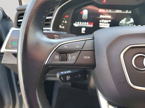 Used 2024 Audi Q7 3.0T Premium Plus AWD/4WD image 33
