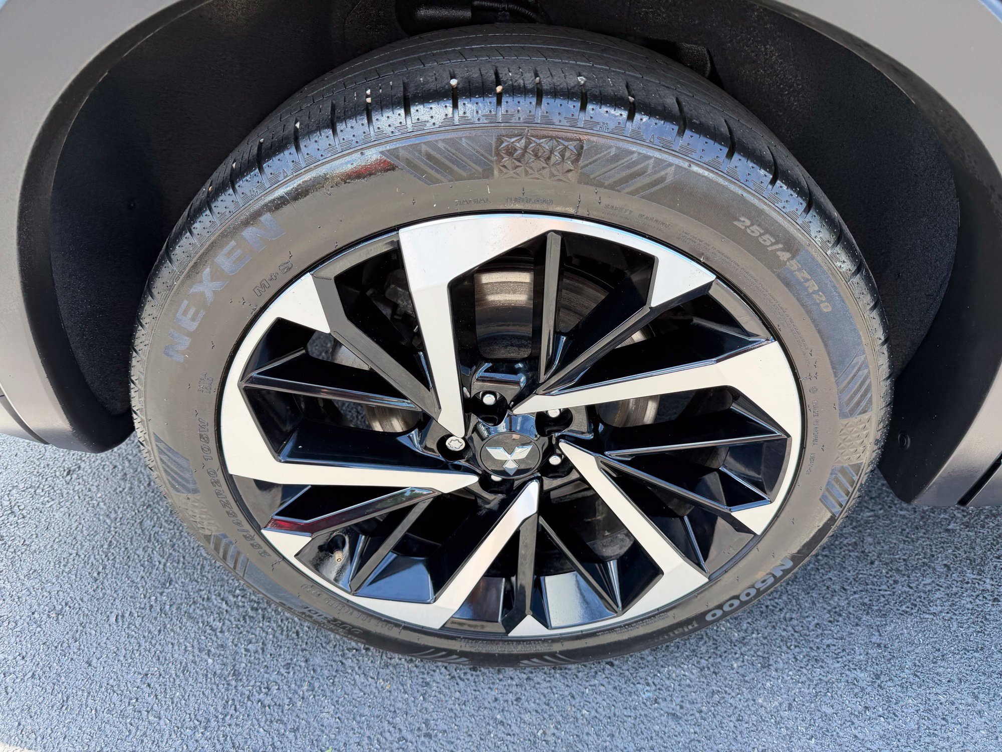 Used 2022 Mitsubishi Outlander SE AWD/4WD image 8