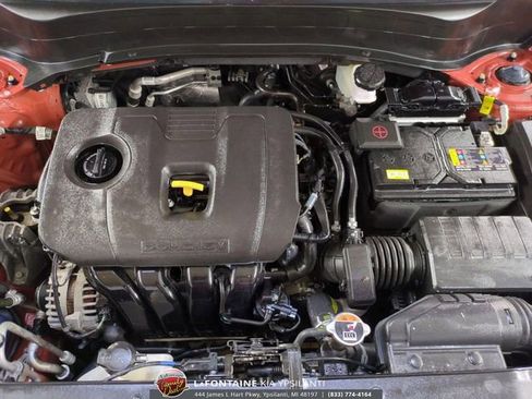 Certified 2025 Kia Seltos S image 30