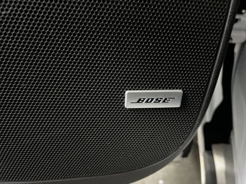 Certified 2021 Buick Enclave Essence w/ Sound and Sites Package image 25