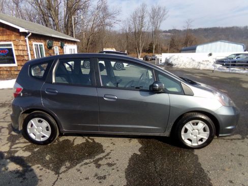 Used 2013 Honda Fit image 6