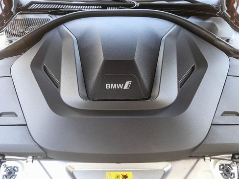 Used 2025 BMW i4 M50 AWD/4WD image 24