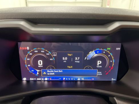 Used 2024 Chevrolet Colorado Trail Boss w/ Technology Package AWD/4WD image 11