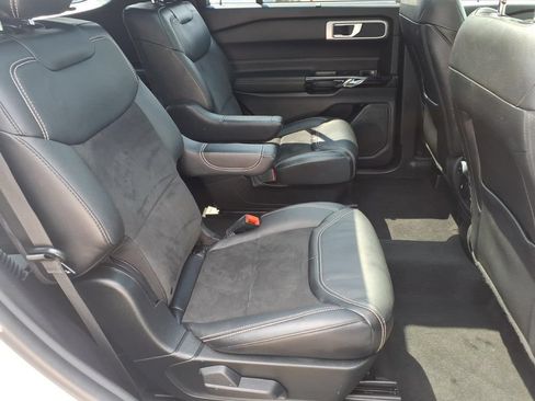 Certified 2022 Ford Explorer ST w/ ST Street Pack AWD/4WD image 16