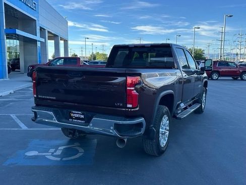 Certified 2024 Chevrolet Silverado 3500 LTZ w/ LTZ Premium Package AWD/4WD image 6