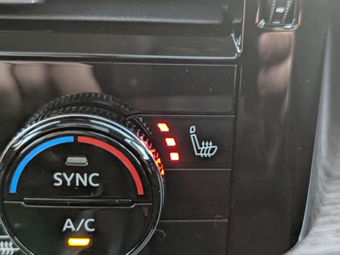 New 2026 Nissan Rogue Platinum image 18