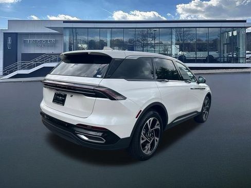 New 2026 Lincoln Nautilus Premier w/ Equipment Group 102A AWD/4WD image 8
