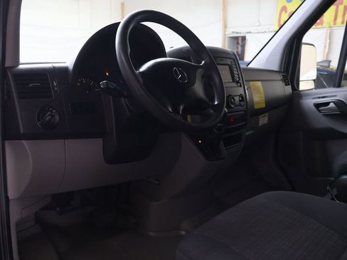 Used 2019 Mercedes-Benz Sprinter 170 image 14