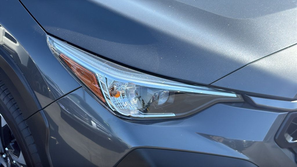 Certified 2025 Subaru Crosstrek 2.5i Premium AWD/4WD image 8