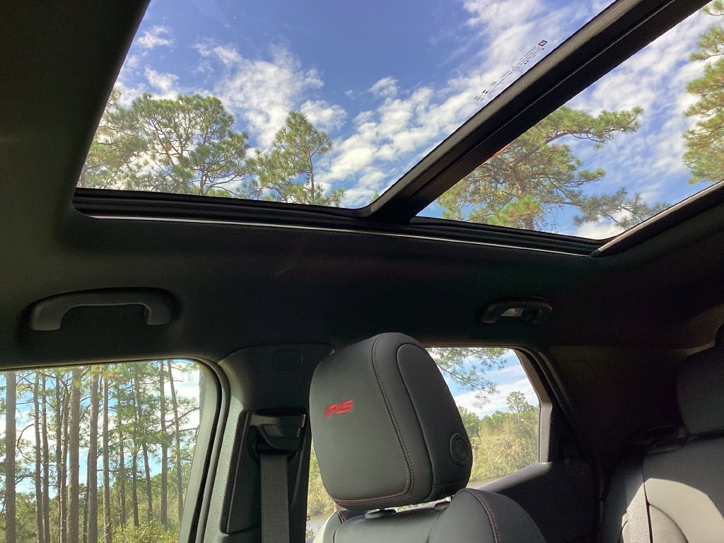 New 2026 Chevrolet TrailBlazer RS w/ Convenience Package FWD image 31