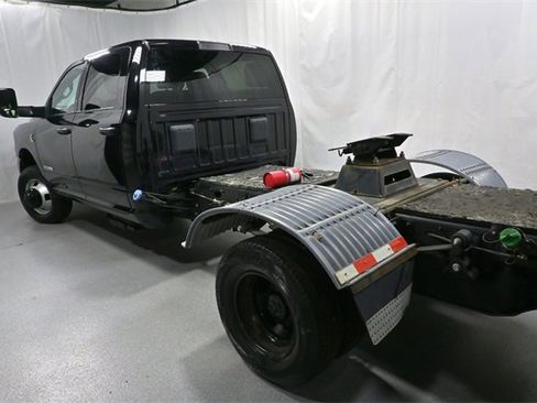 Used 2022 RAM 3500 Tradesman w/ Max Tow Package image 7