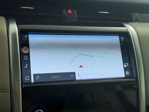 Certified 2022 Land Rover Discovery Sport S AWD/4WD image 19