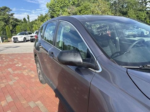Used 2018 Honda CR-V LX image 18