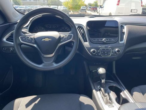Used 2023 Chevrolet Malibu LT w/ Driver Confidence Package FWD image 13