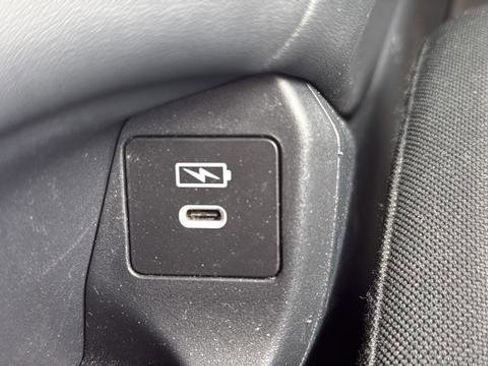 Used 2024 Honda HR-V LX image 18