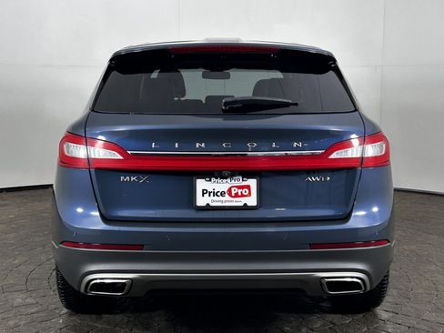 Used 2016 Lincoln MKX Reserve w/ Climate Package AWD/4WD image 6