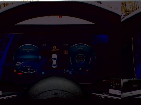 Used 2022 Mercedes-Benz E 350 4MATIC Sedan image 17