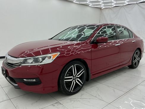 Used 2017 Honda Accord Sport image 6