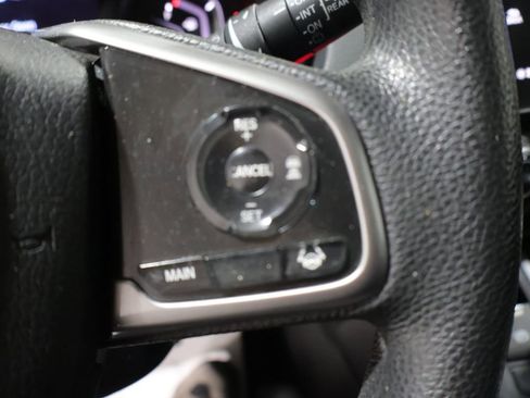 Used 2019 Honda CR-V EX image 31