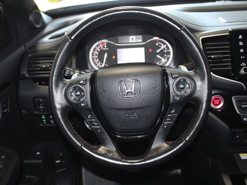 Used 2023 Honda Ridgeline Black Edition image 13