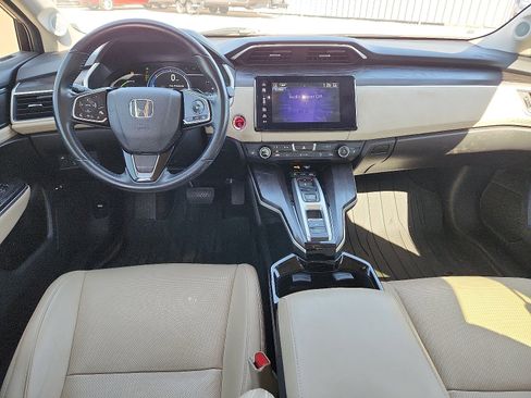 Used 2018 Honda Clarity Touring image 10