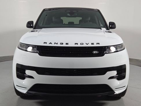 New 2026 Land Rover Range Rover Sport Dynamic SE AWD/4WD image 8