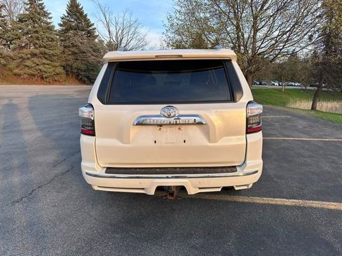 Used 2022 Toyota 4Runner Limited image 4