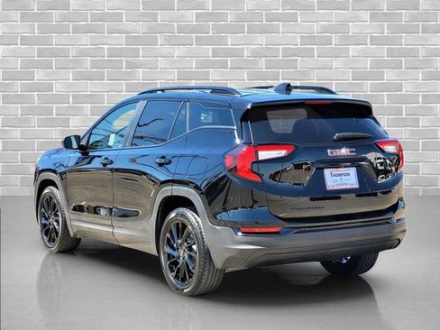 Certified 2024 GMC Terrain SLE w/ Elevation Edition FWD image 8