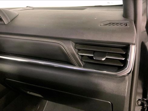 Used 2025 GMC Terrain Elevation AWD/4WD image 16
