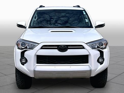 Used 2023 Toyota 4Runner TRD Off-Road Premium AWD/4WD image 4