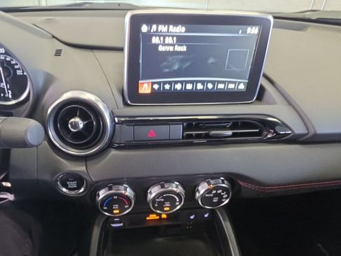 Used 2017 MAZDA MX-5 Miata RF Grand Touring RWD image 13