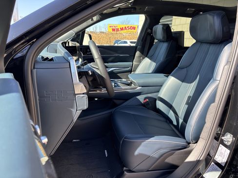 New 2025 Cadillac Escalade IQ Luxury 2 w/ LPO, Premium Carpet Package image 24